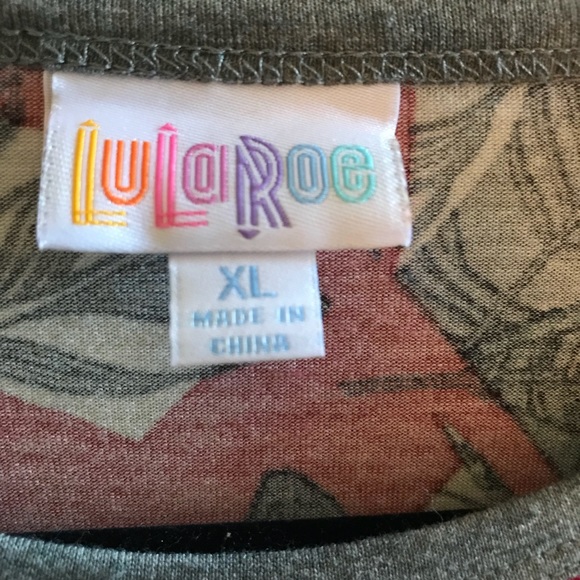 Feather Pattern Lularoe Randy XL - Picture 2 of 3